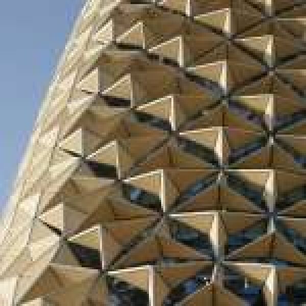 Okosárnyékoló védhet a kánikulától