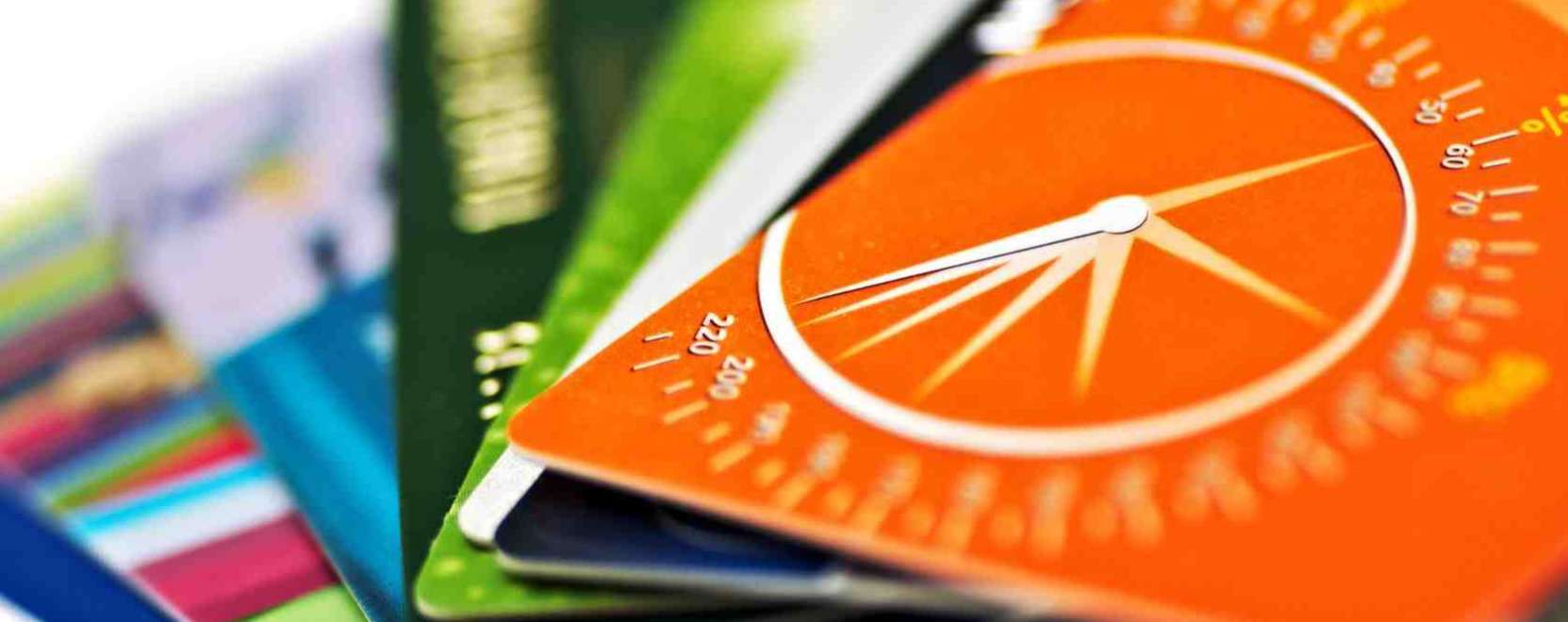 Dupl&aacute;n fizettek a brit &aacute;ruh&aacute;zl&aacute;nc v&aacute;s&aacute;rl&oacute;i