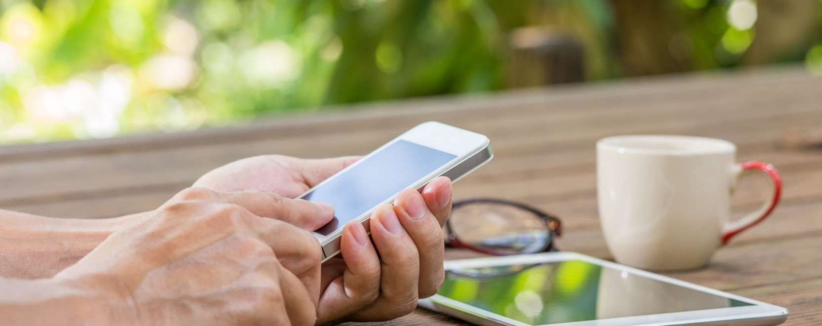 Let&ouml;lt&eacute;s, streaming, t&eacute;v&eacute;z&eacute;s: t&ouml;rnek előre az okoseszk&ouml;z&ouml;k