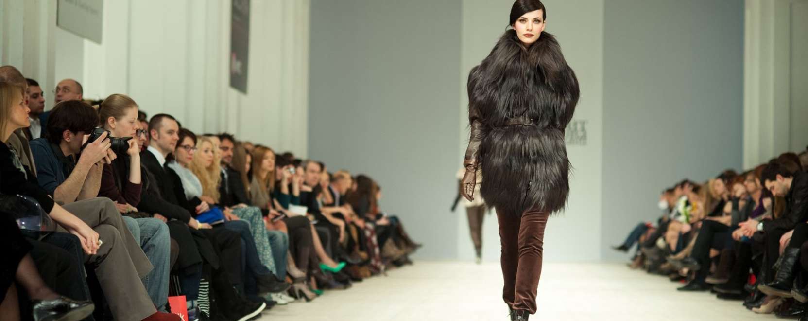 Vill&aacute;mv&aacute;s&aacute;r a kifut&oacute;n &ndash; Innov&aacute;ci&oacute; a divatban