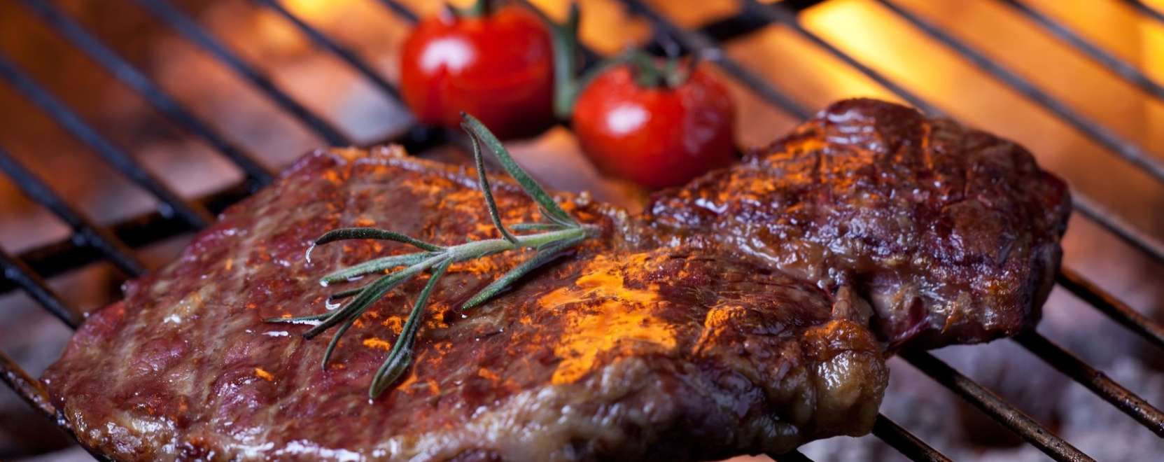 Csatlakoztatott grills&uuml;tő: a stresszmentes kerti partik&eacute;rt