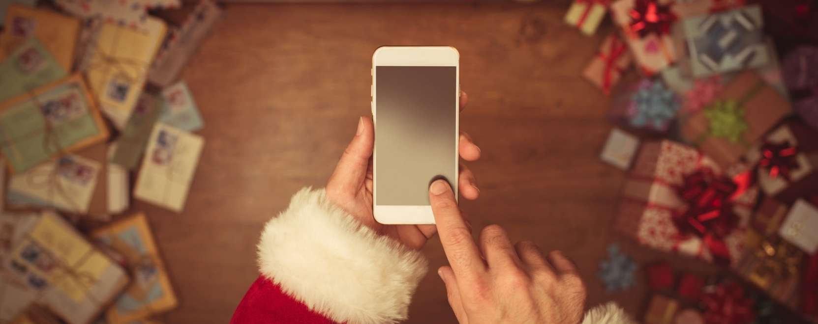 Kar&aacute;csonykor tarol igaz&aacute;n a mobilfizet&eacute;s