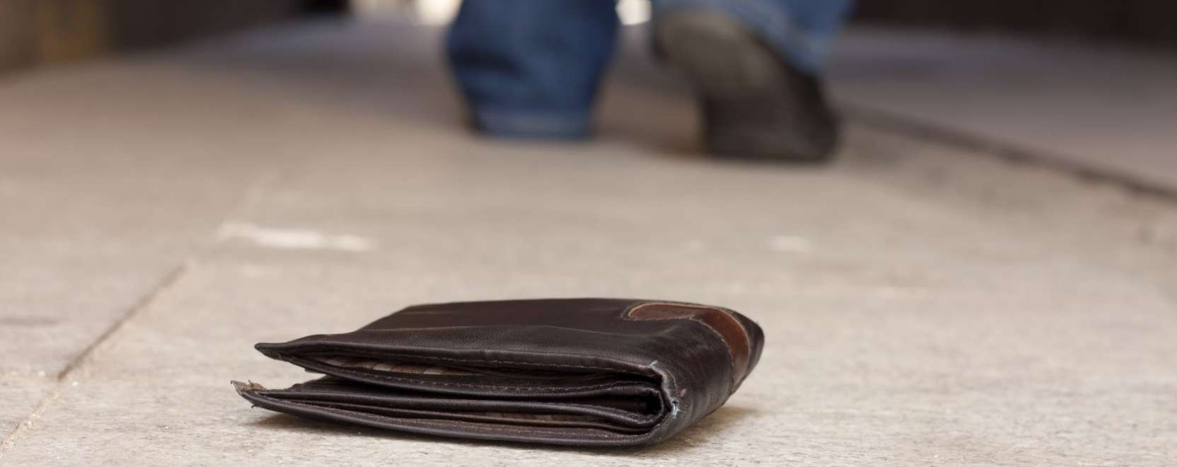 Mentse meg t&aacute;rgyait az elkall&oacute;d&aacute;st&oacute;l!