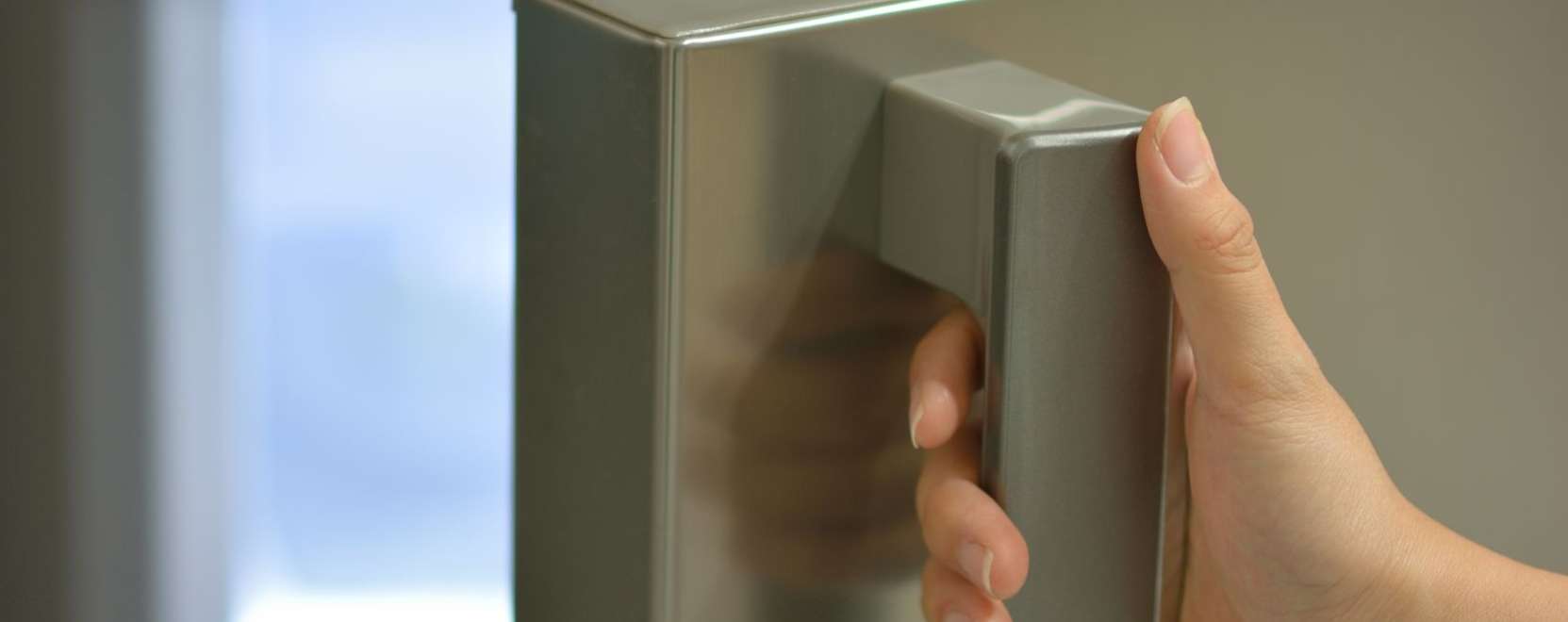  Be&uacute;j&iacute;t a Samsung &ndash; A hűtő tal&aacute;lkoz&aacute;sa az okostelefonnal