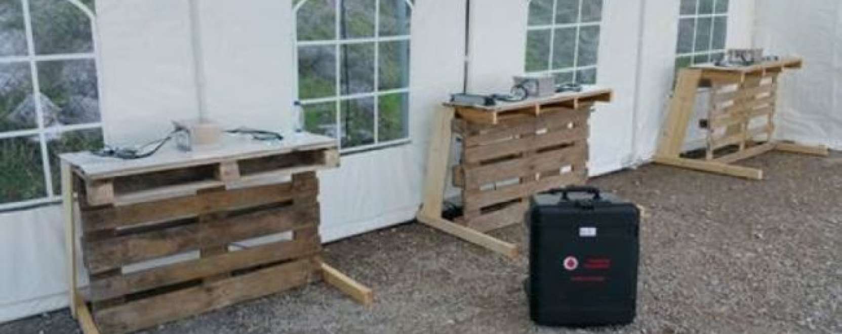 Menek&uuml;ltek ezreinek seg&iacute;thetnek a Vodafone fejleszt&eacute;sei