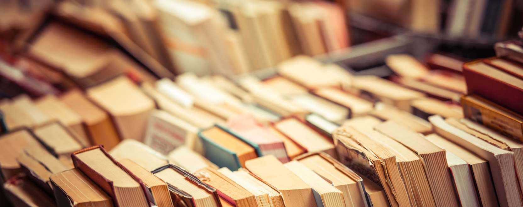 Augur, a k&ouml;nyvmoly robot