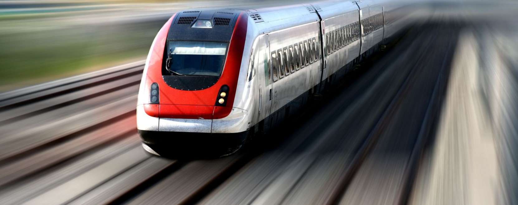 Fokozott biztons&aacute;g a vas&uacute;ti s&iacute;neken