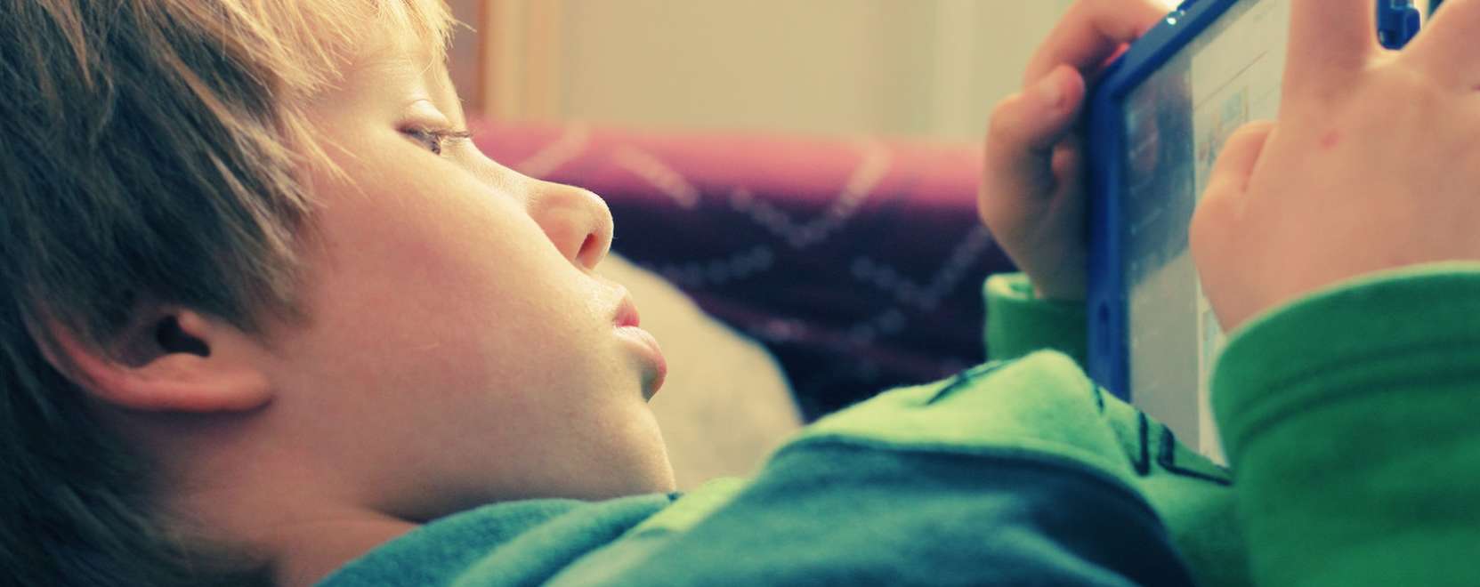 A gyermekek v&eacute;delm&eacute;ben: router a biztons&aacute;gosabb internetez&eacute;shez