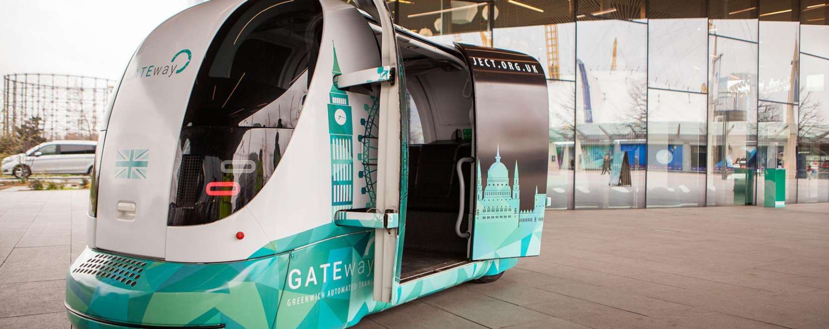 Greenwichben m&aacute;r a nagyk&ouml;z&ouml;ns&eacute;g tesztelheti az &ouml;nj&aacute;r&oacute; aut&oacute;kat