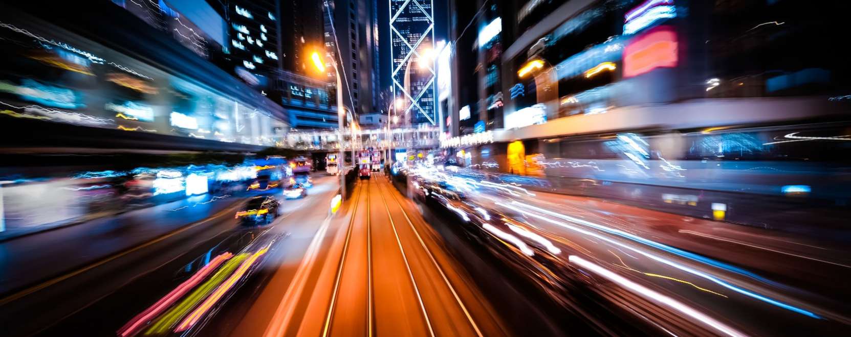 &Ouml;nj&aacute;r&oacute; taxik: ilyen lehetne a sofőr n&eacute;lk&uuml;li v&aacute;ros