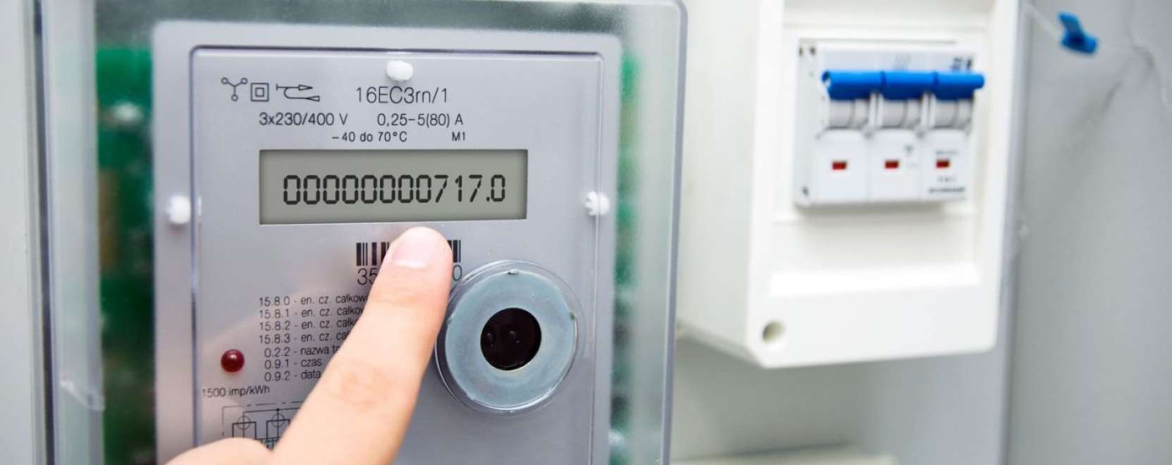 Energiat&ouml;rv&eacute;ny: m&eacute;g nem k&eacute;ső az okosm&eacute;r&eacute;sre &aacute;t&aacute;llni