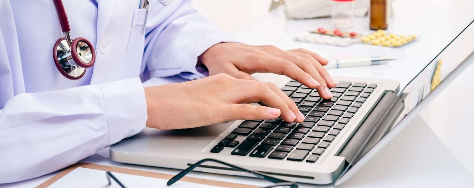 Hatalmas &uuml;zlet az IoT az eg&eacute;szs&eacute;g&uuml;gyben