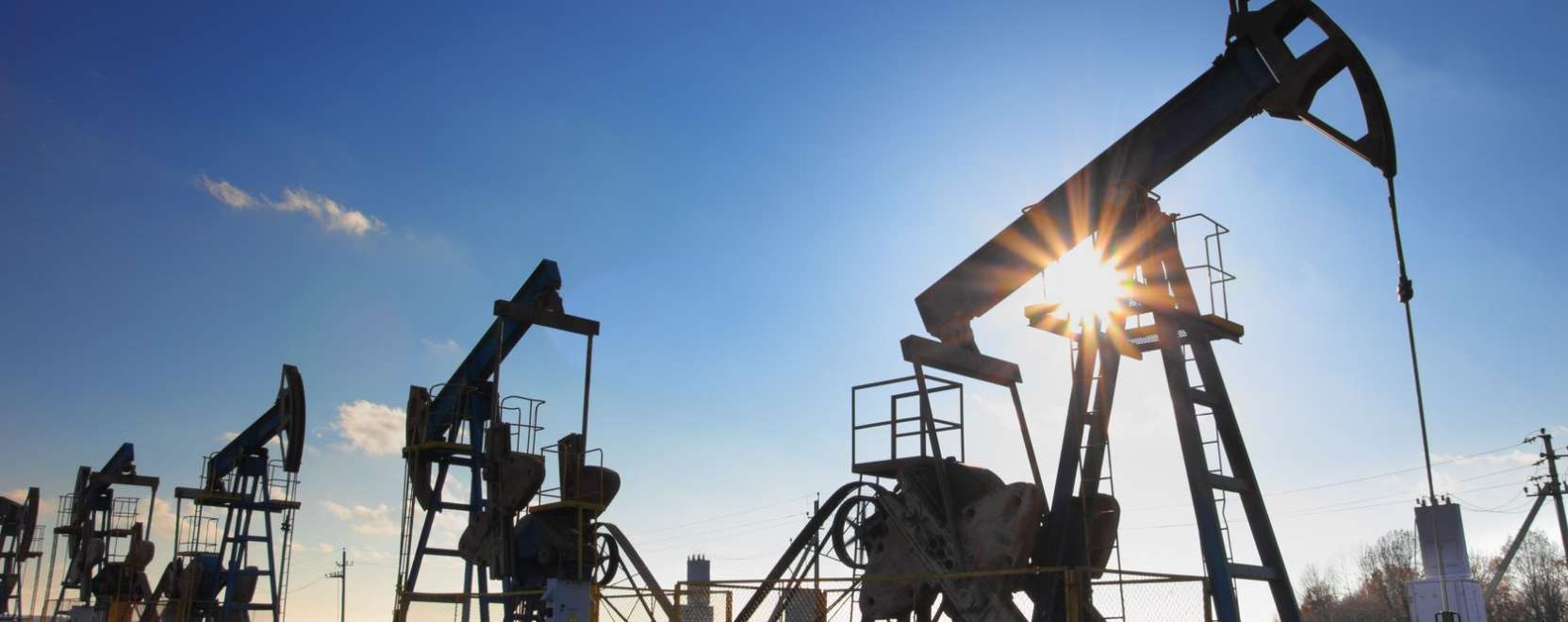 Az olajiparnak is meg&eacute;ri a digit&aacute;lis &aacute;t&aacute;ll&aacute;s