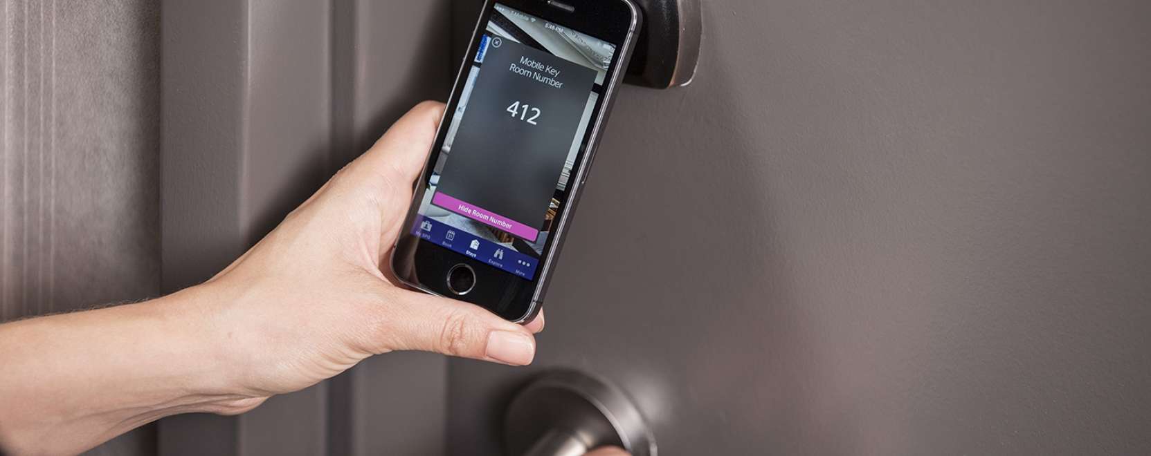 M&aacute;r nem luxus: egyre t&ouml;bb hotelszoba ny&iacute;lik okostelefonnal