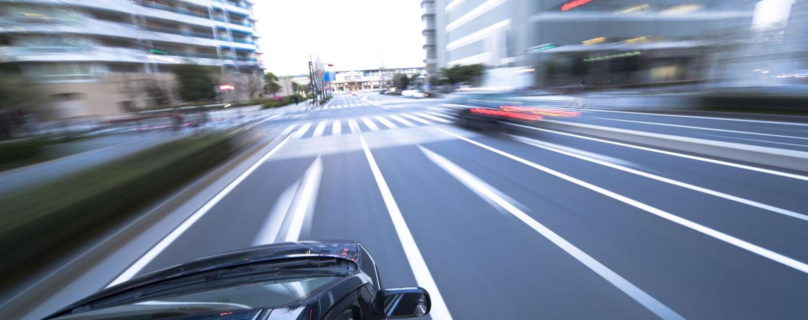 &Ouml;nvezető aut&oacute;: hol j&aacute;rnak a magyar fejleszt&eacute;sek?