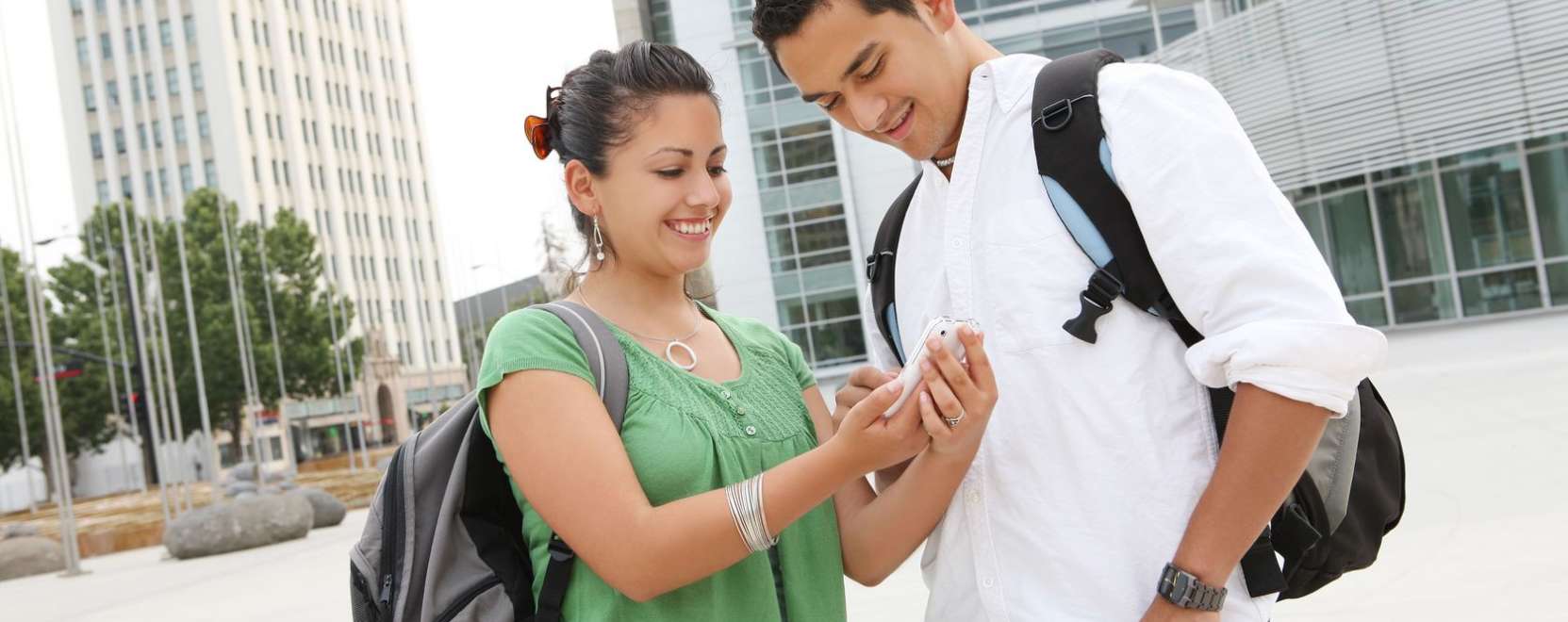 Egyetemi miniaut&oacute;k is besz&aacute;llnak az &ouml;nvezető rendszerek fejleszt&eacute;s&eacute;be