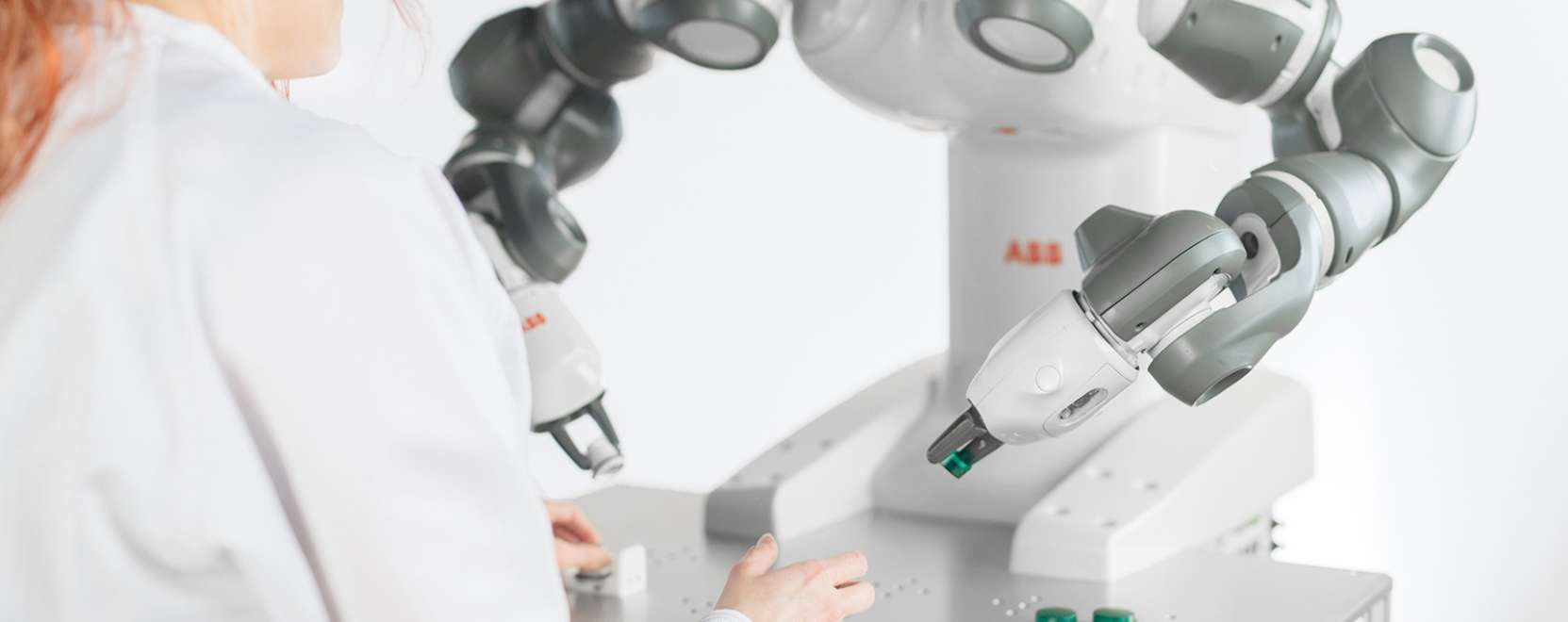 Yumi lett a legjobb ipari robot a shanghaji exp&oacute;n