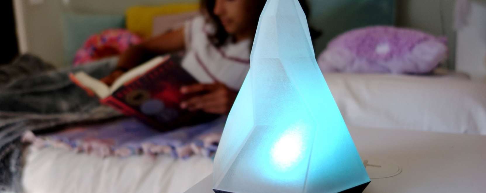 Okosl&aacute;mpa seg&iacute;thet a j&oacute; szok&aacute;sok erős&iacute;t&eacute;s&eacute;ben