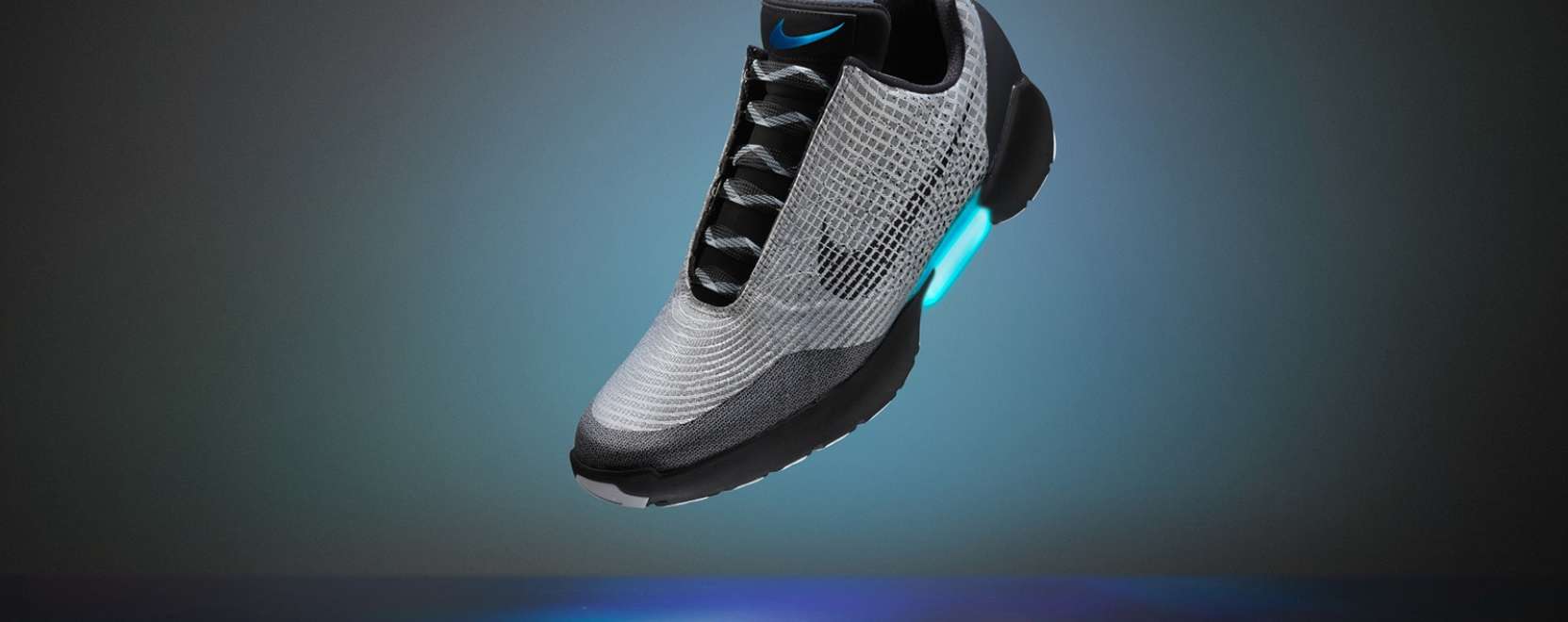 &Ouml;nbefűző cipő: indul a visszasz&aacute;ml&aacute;l&aacute;s