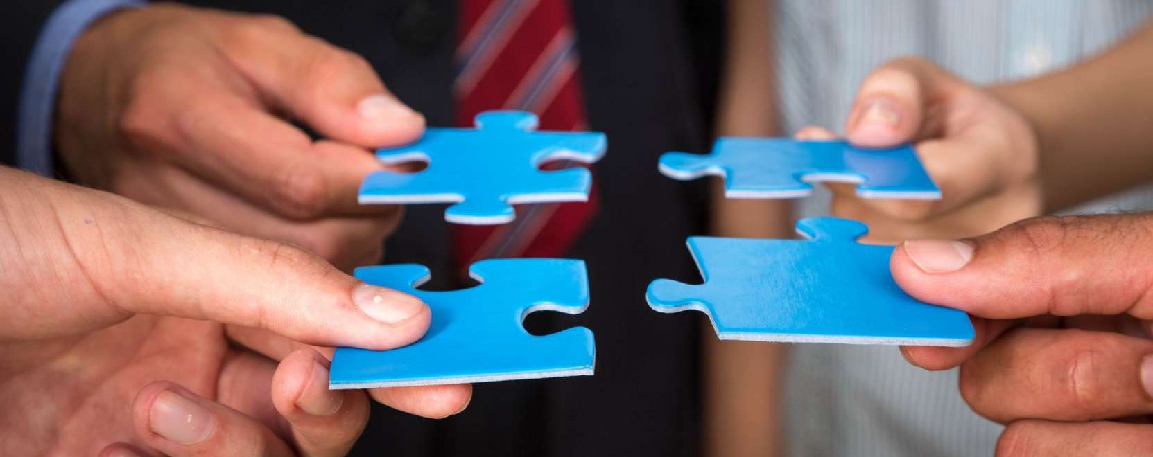 Egy&uuml;ttműk&ouml;dik a Deloitte &eacute;s az Apple