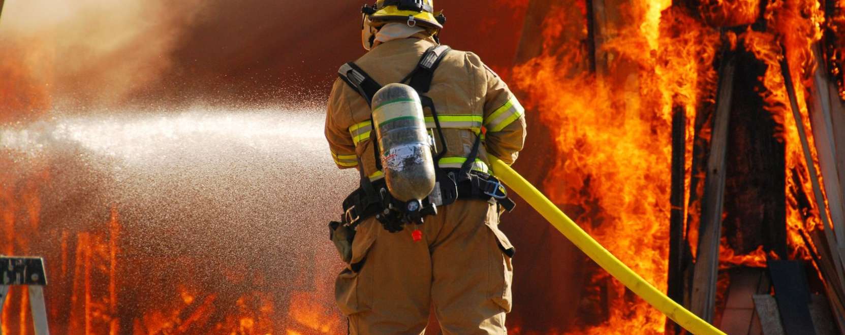 Intelligens p&oacute;l&oacute; v&eacute;dheti a mentős&ouml;ket &eacute;s tűzolt&oacute;kat