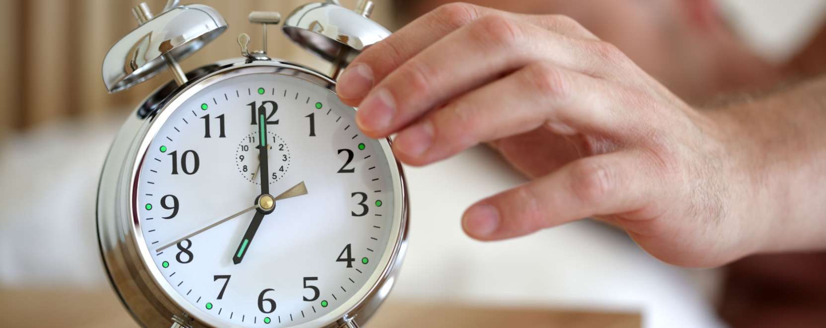 Bonjour: &eacute;breszt&eacute;s okosan