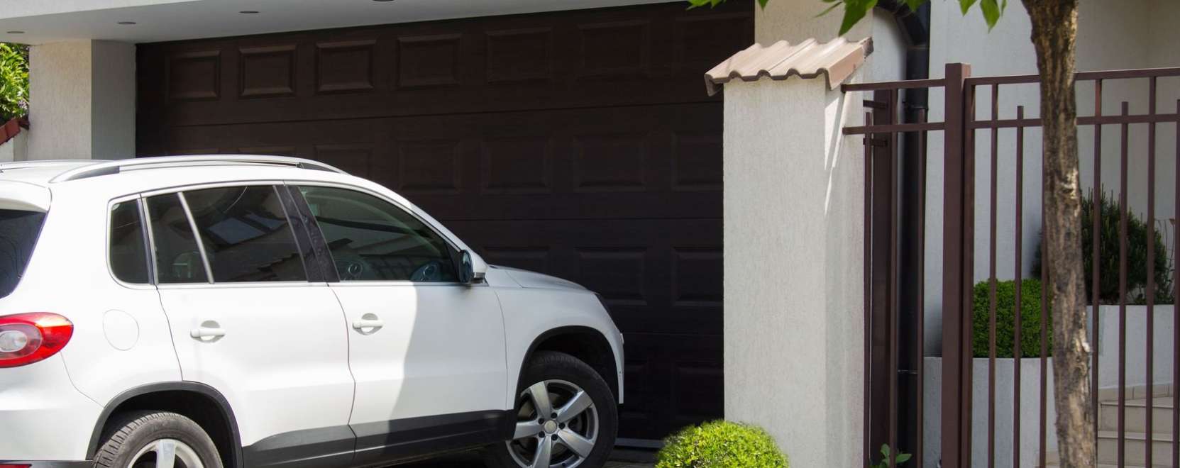 Az Apple z&ouml;ld utat adhat a magyar c&eacute;g Bluetooth-os gar&aacute;zsnyit&oacute;j&aacute;nak