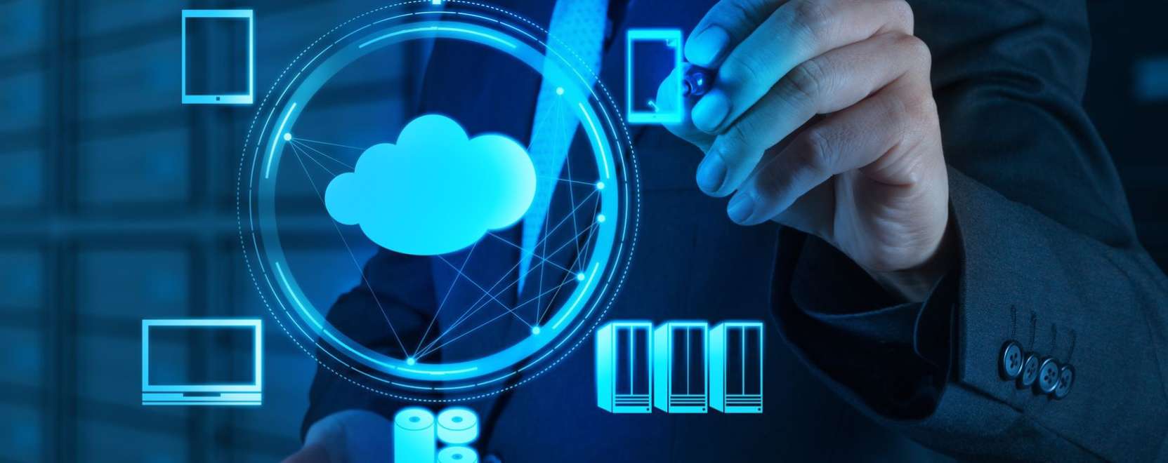 Folytat&oacute;dik a felhők t&eacute;rh&oacute;d&iacute;t&aacute;sa