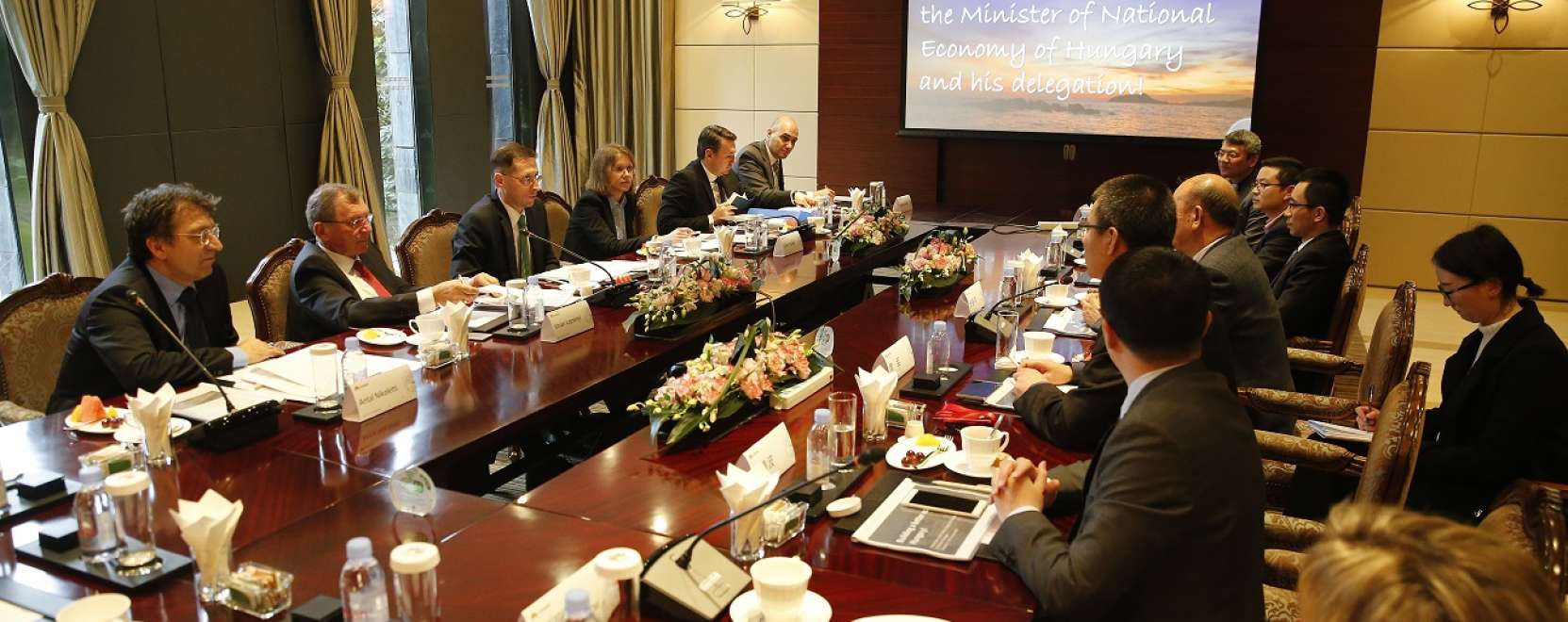 Okostechnol&oacute;gia: szorosabb&aacute; v&aacute;lhat a k&iacute;nai-magyar egy&uuml;ttműk&ouml;d&eacute;s