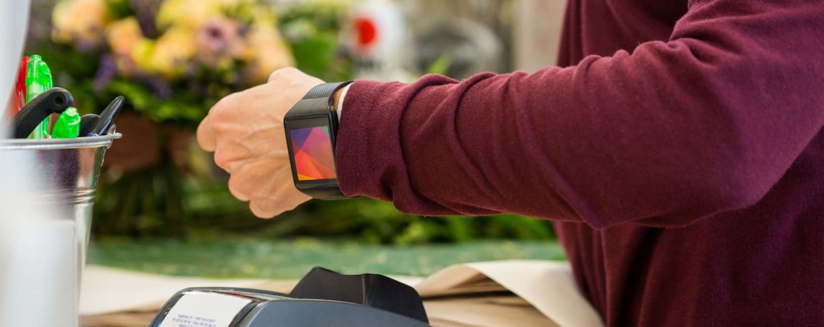 &Iacute;gy lehet az androidos okos&oacute;r&aacute;val fizetni