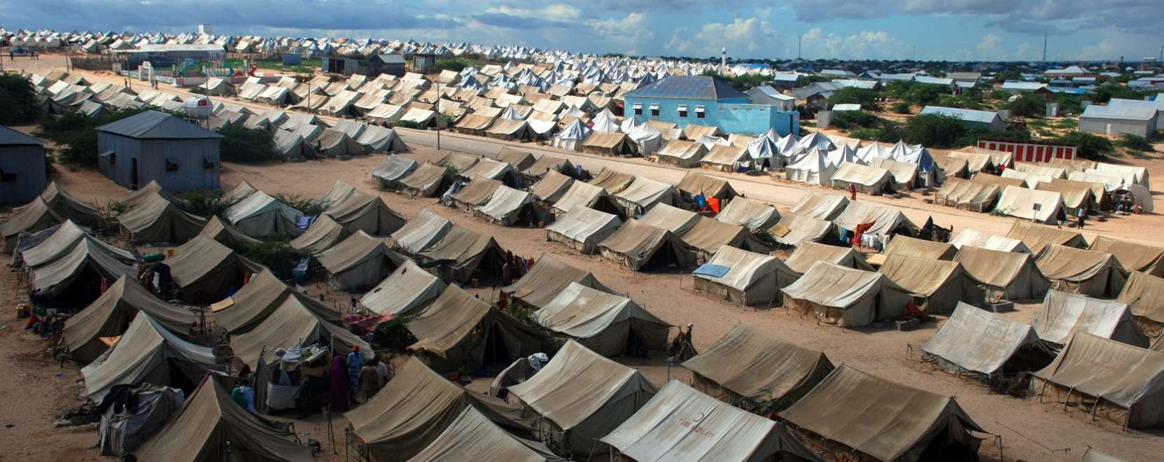 A Vodafone Alap&iacute;tv&aacute;ny menek&uuml;lteket seg&iacute;tő munk&aacute;j&aacute;t d&iacute;jazta a GSMA