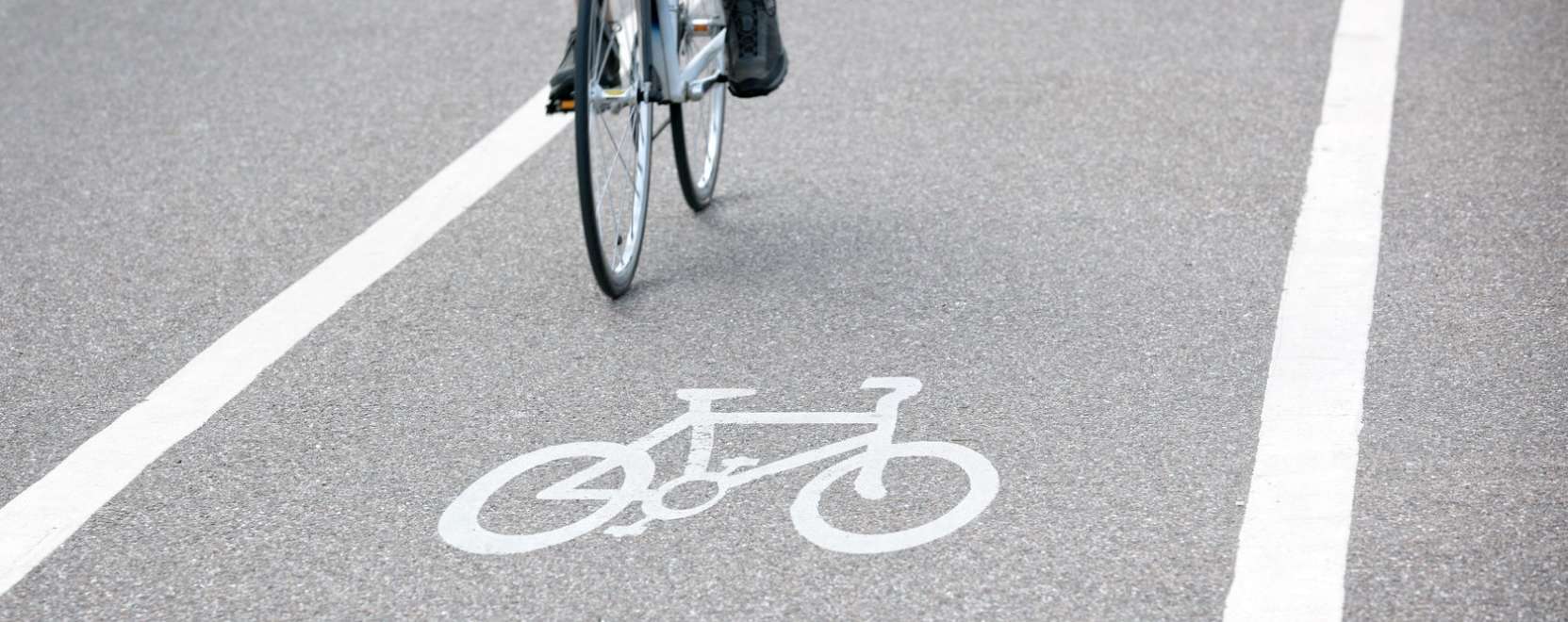 Vesz&eacute;lyes lehet a biciklisekre az Uber &ouml;nvezető aut&oacute;ja