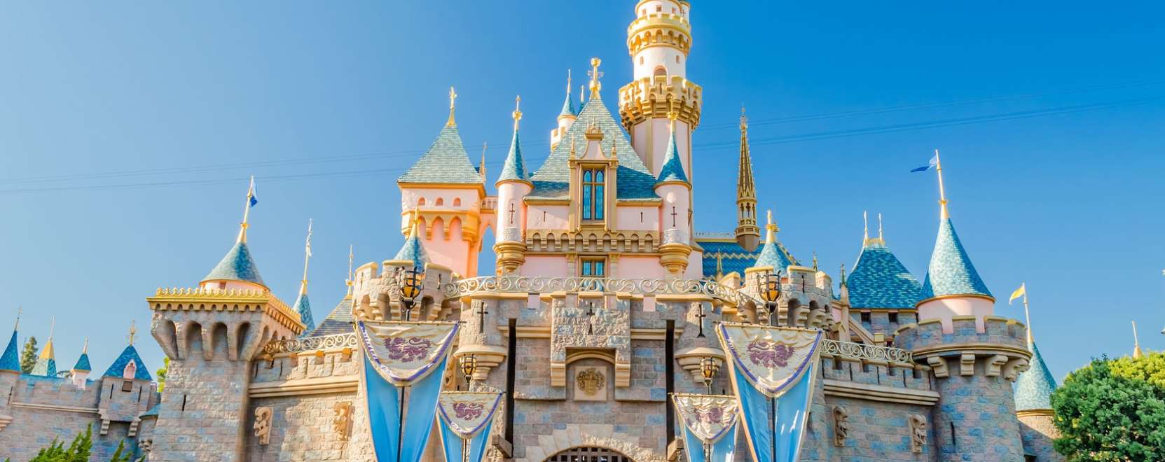 A Disney nemet mond a virtu&aacute;lis val&oacute;s&aacute;gra