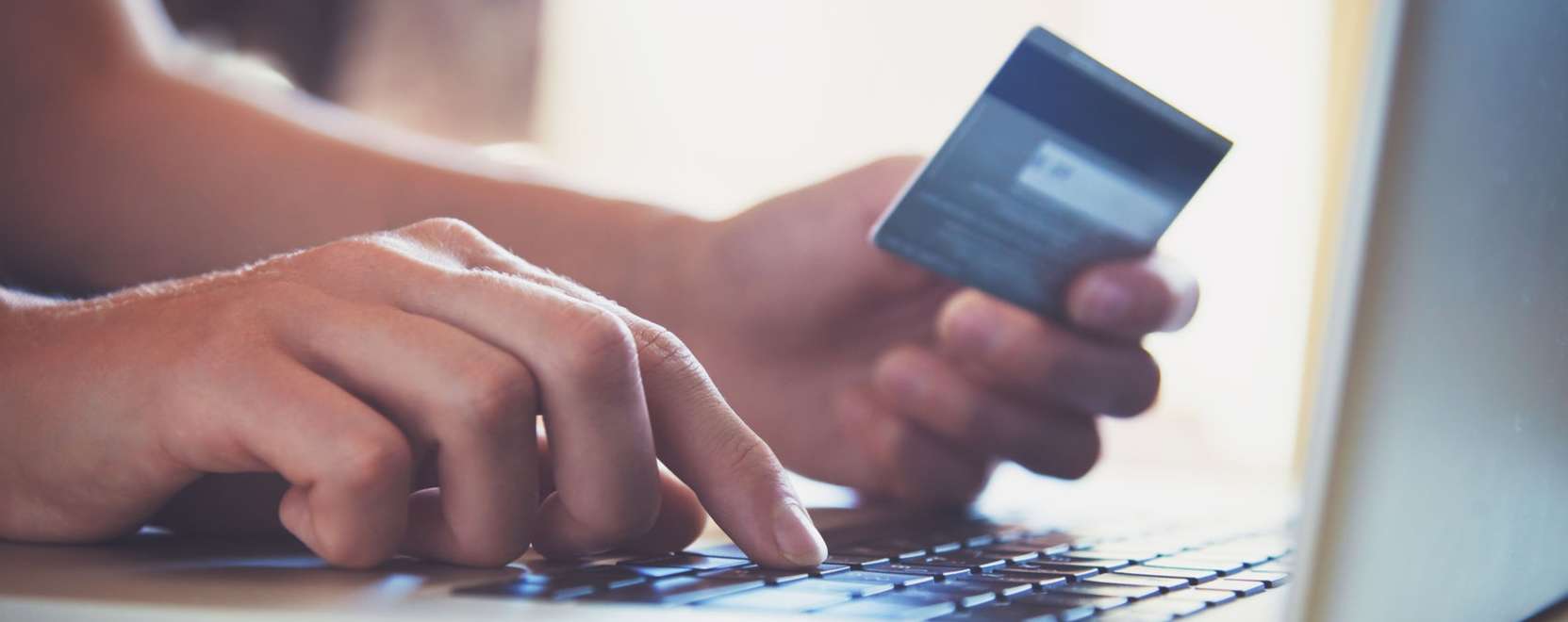 T&ouml;retlen&uuml;l n&eacute;pszerű az e-kereskedelem