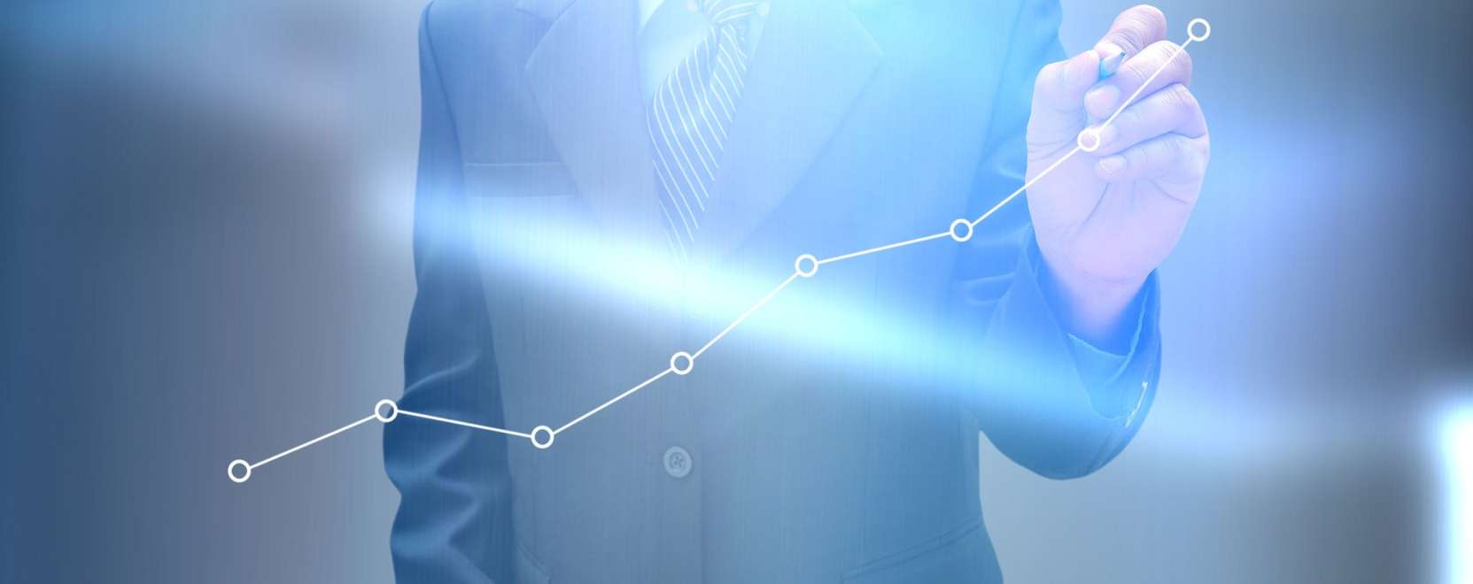 &Ouml;t&ouml;d&eacute;vel t&ouml;bb okostelefont &eacute;rt&eacute;kes&iacute;tett a Huawei