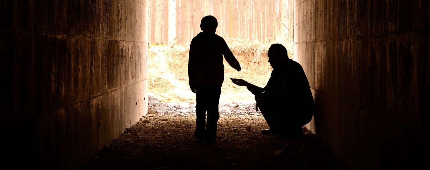 Egy&eacute;rint&eacute;ses fizet&eacute;s seg&iacute;t a hajl&eacute;ktalanokon