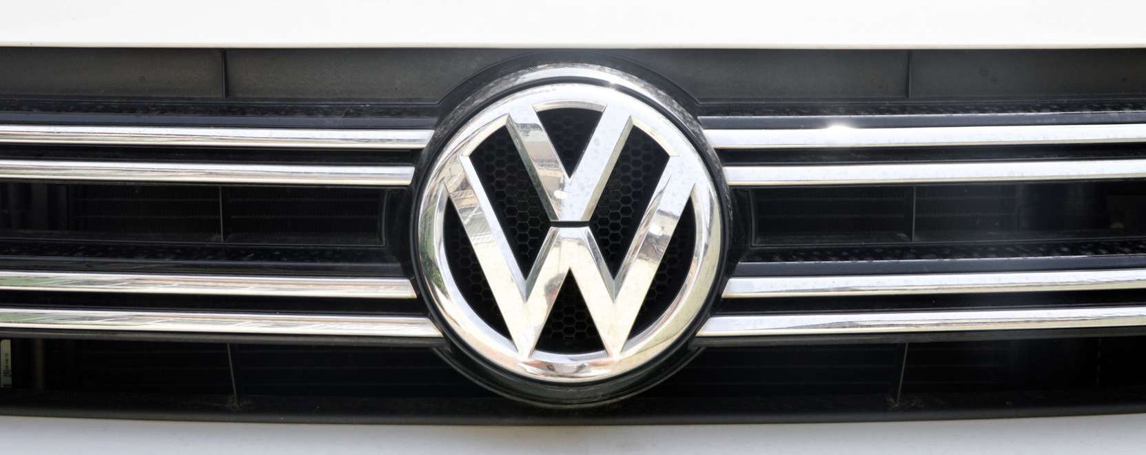 Okosodnak az aut&oacute;k fed&eacute;lzeti sz&aacute;m&iacute;t&oacute;g&eacute;pei