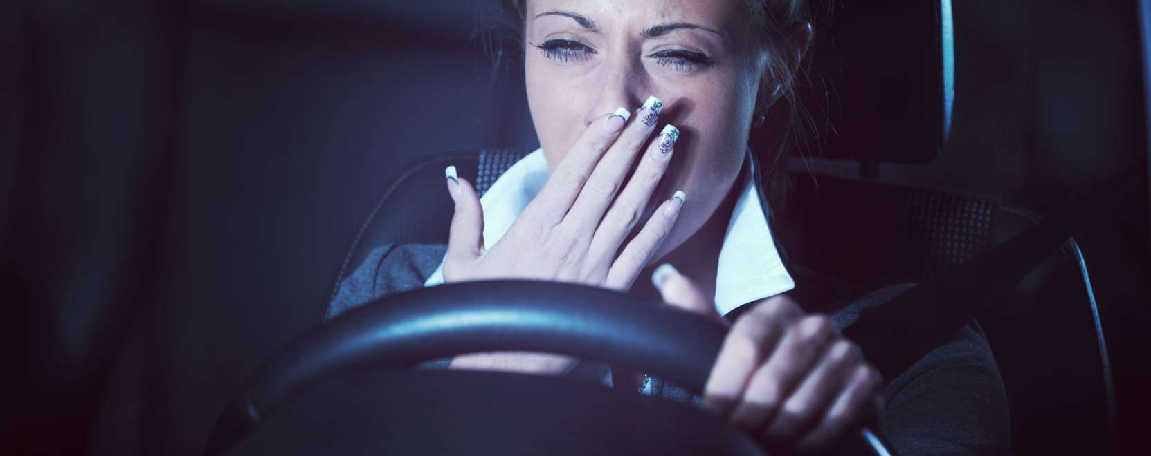 A teljes &ouml;nvezet&eacute;s orvosoln&aacute; az &aacute;lmos sofőr&ouml;k probl&eacute;m&aacute;j&aacute;t