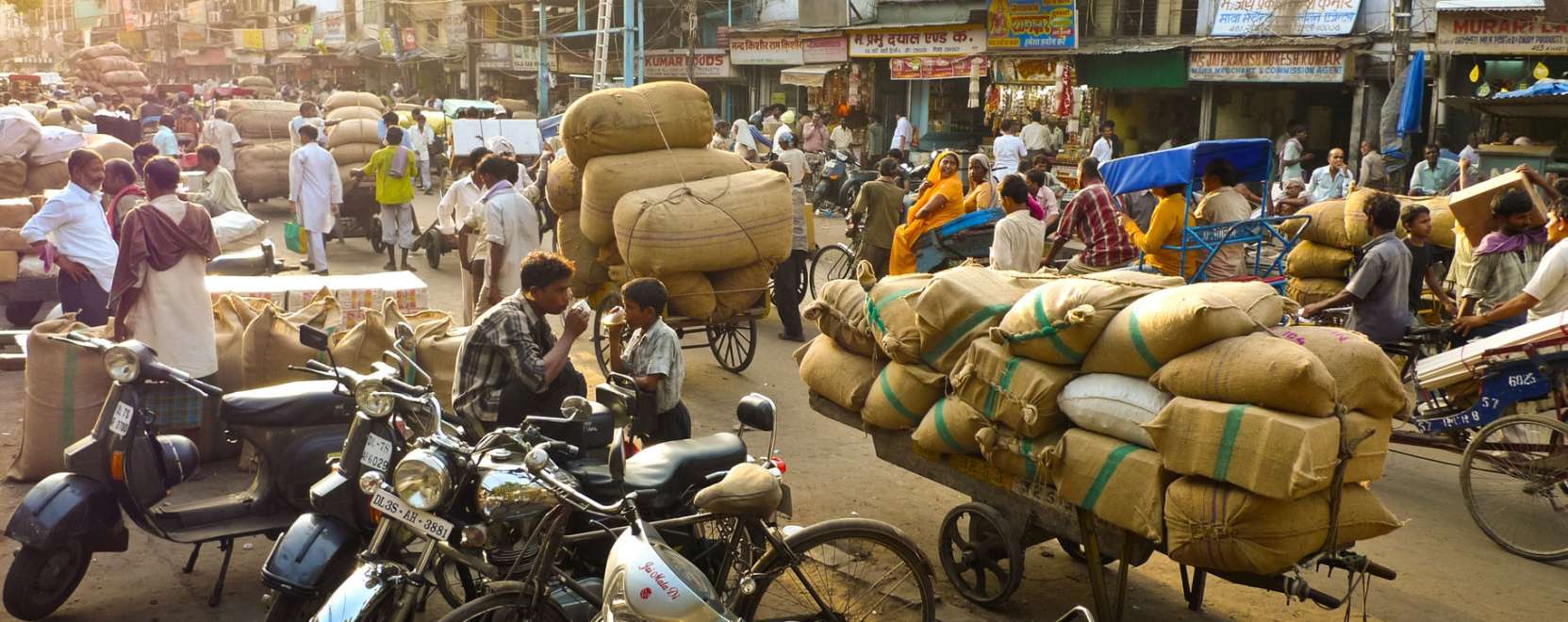 India nemet mond az &ouml;nvezető aut&oacute;kra