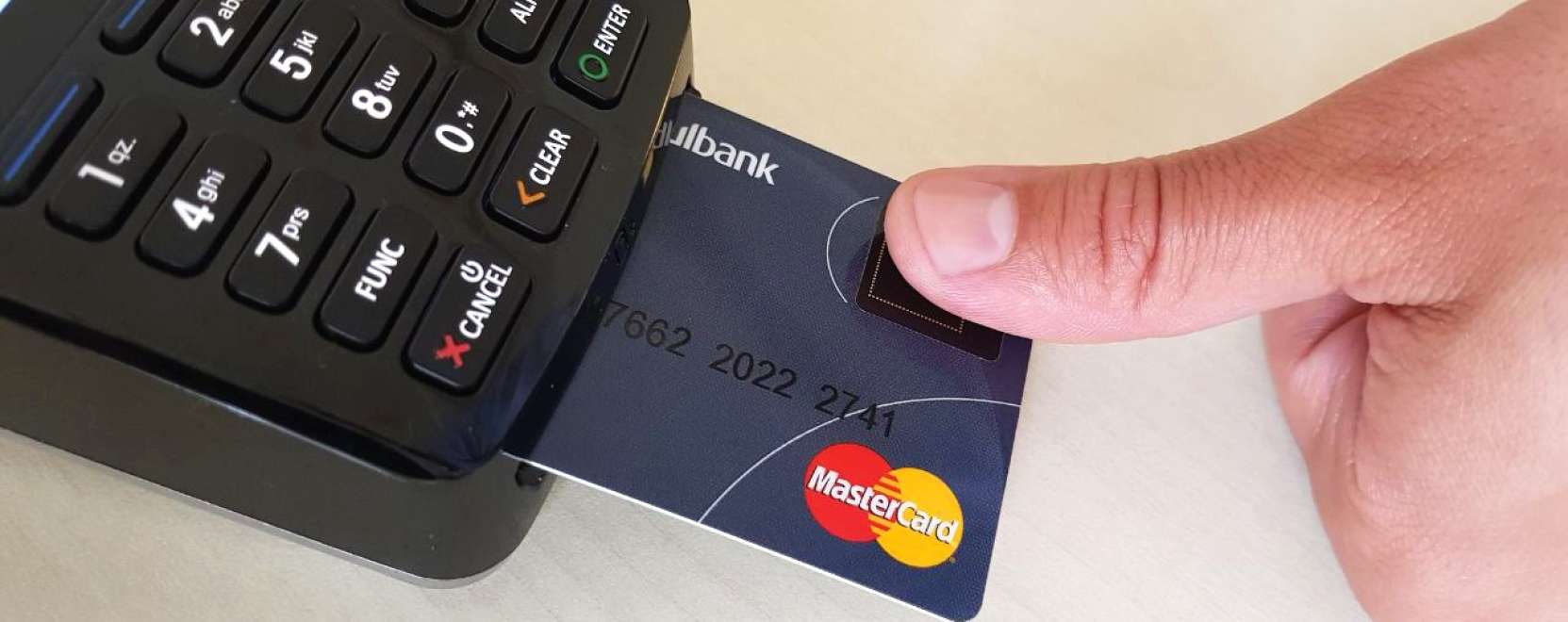 Európába érkezhet a biometrikus bankkártya