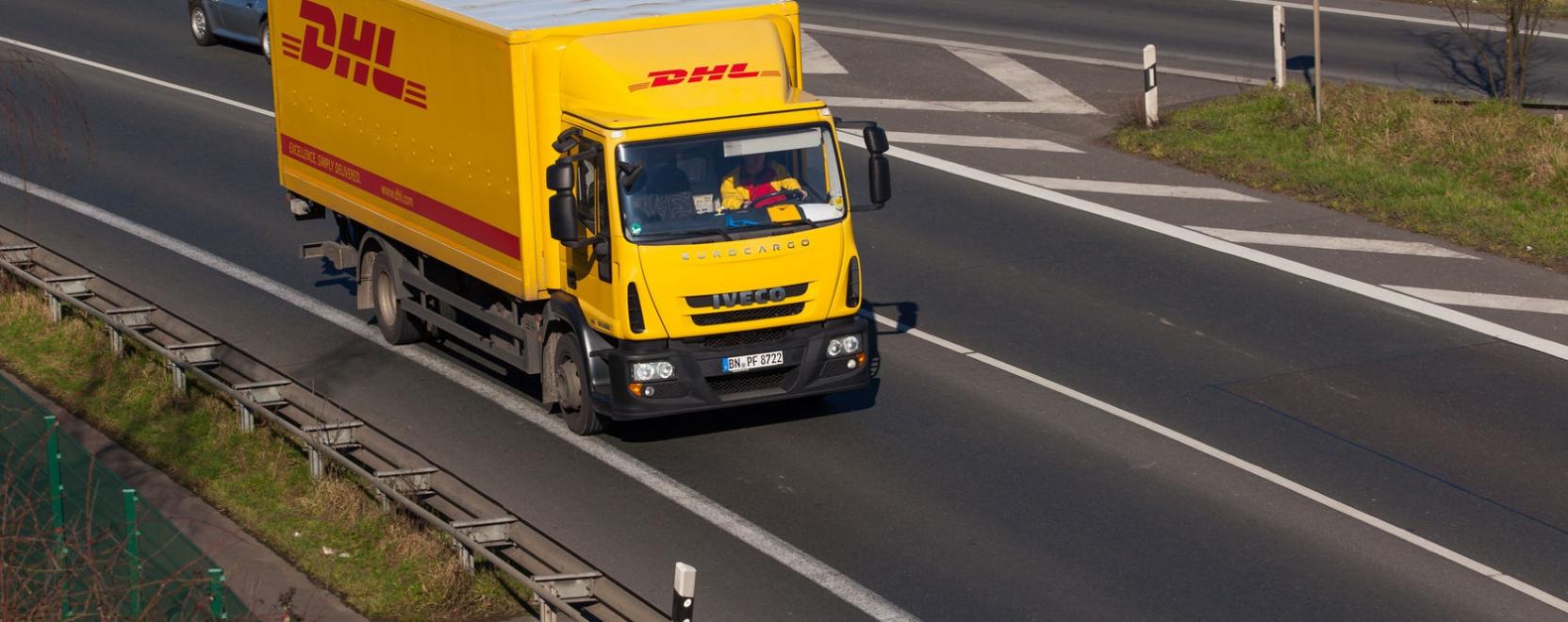 Logisztikai okosmegold&aacute;st is bevet a DHL