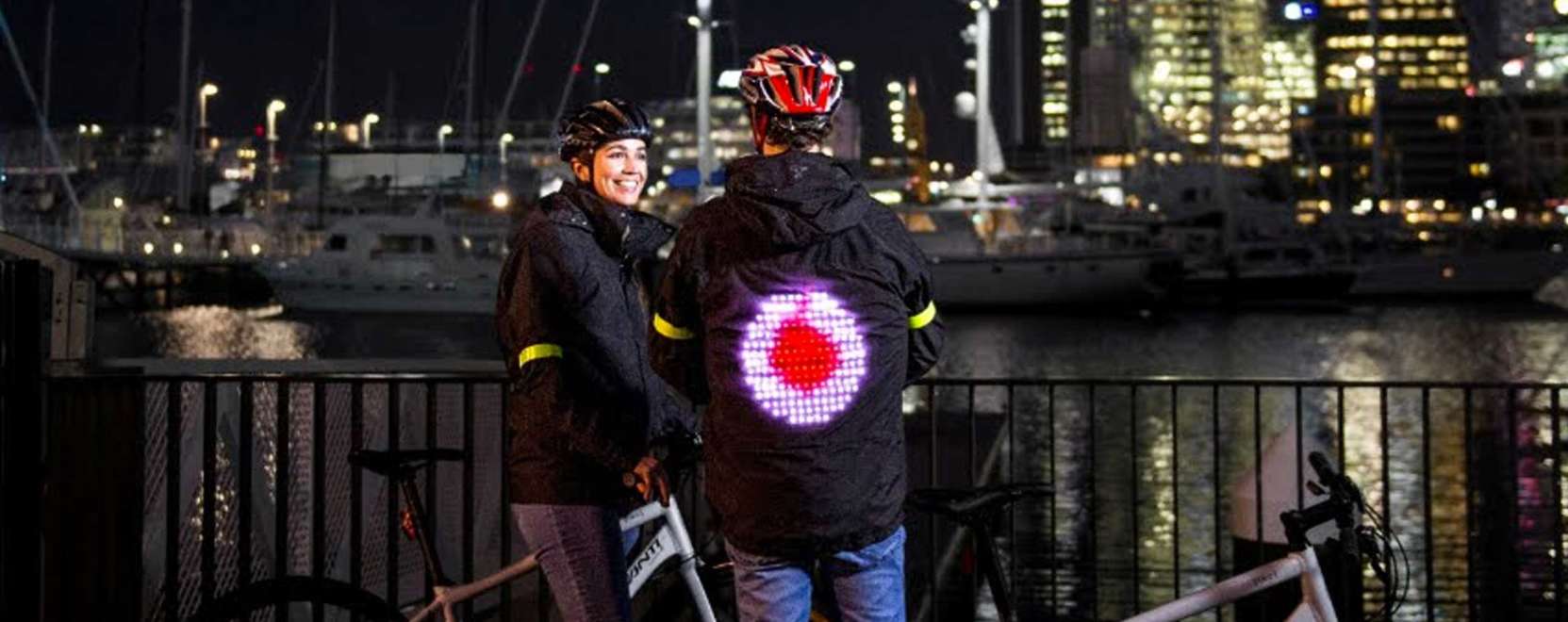 Mobiltechnol&oacute;gia az utakon: okoskab&aacute;t ker&eacute;kp&aacute;rosoknak