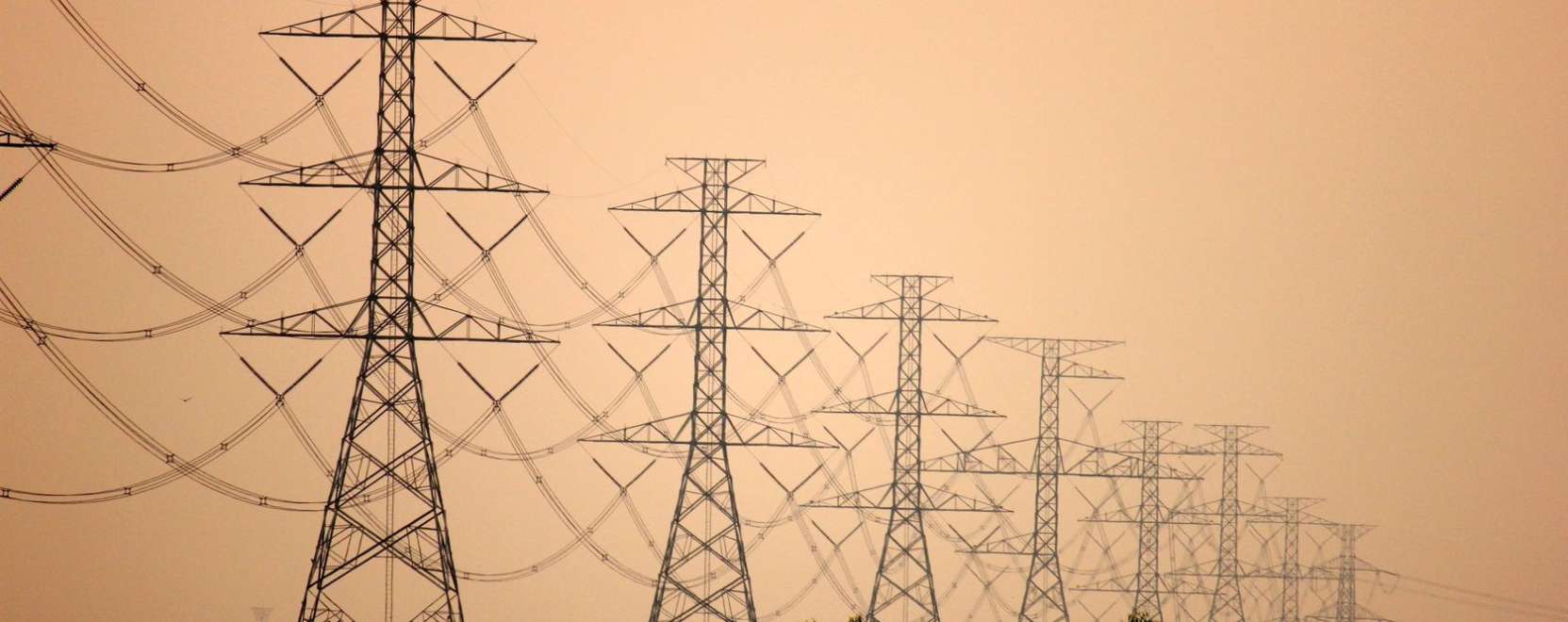 Az okosm&eacute;rőktől az okosh&aacute;l&oacute;zatokig