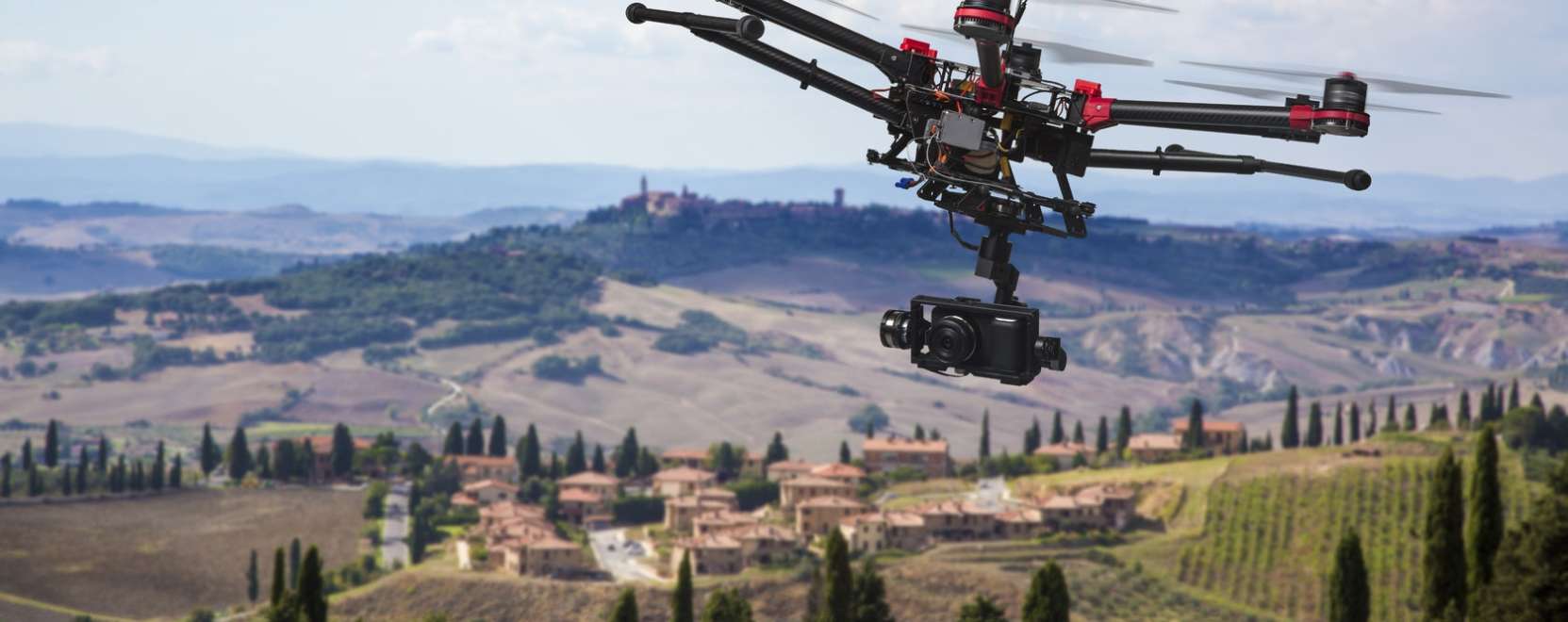 Digit&aacute;lis rendsz&aacute;mt&aacute;bla dr&oacute;noknak