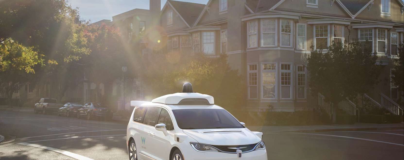 A Waymo nagyot gur&iacute;t az &ouml;nvezető piacon