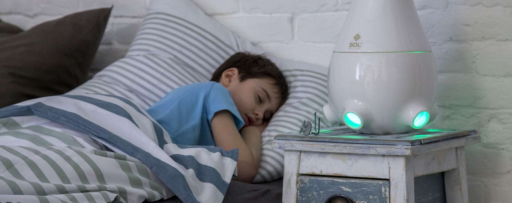 T&aacute;vol-Keleten is kap&oacute;s a magyar okosl&eacute;gtiszt&iacute;t&oacute;