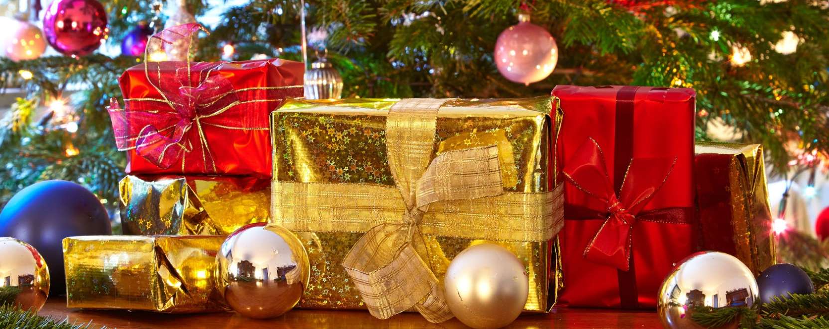 Okosaj&aacute;nd&eacute;kok a fa alatt &ndash; Ezekre figyeljen!