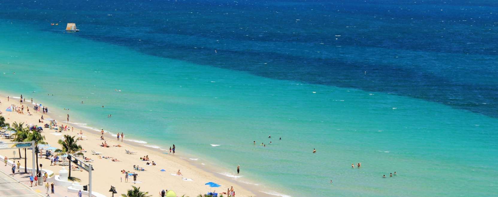 &Eacute;leteket mentett a dr&oacute;n az ausztr&aacute;l partokn&aacute;l