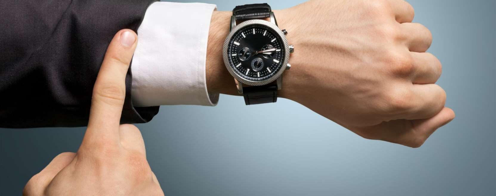 Egyre n&eacute;pszerűbbek lehetnek a hibrid okos&oacute;r&aacute;k