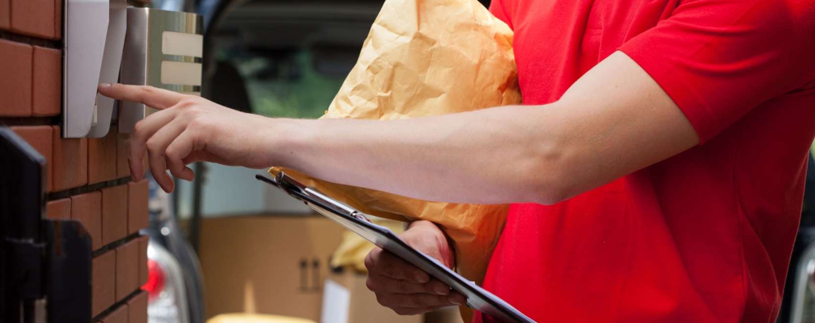 Okoscsengőre vetett szemet az Amazon